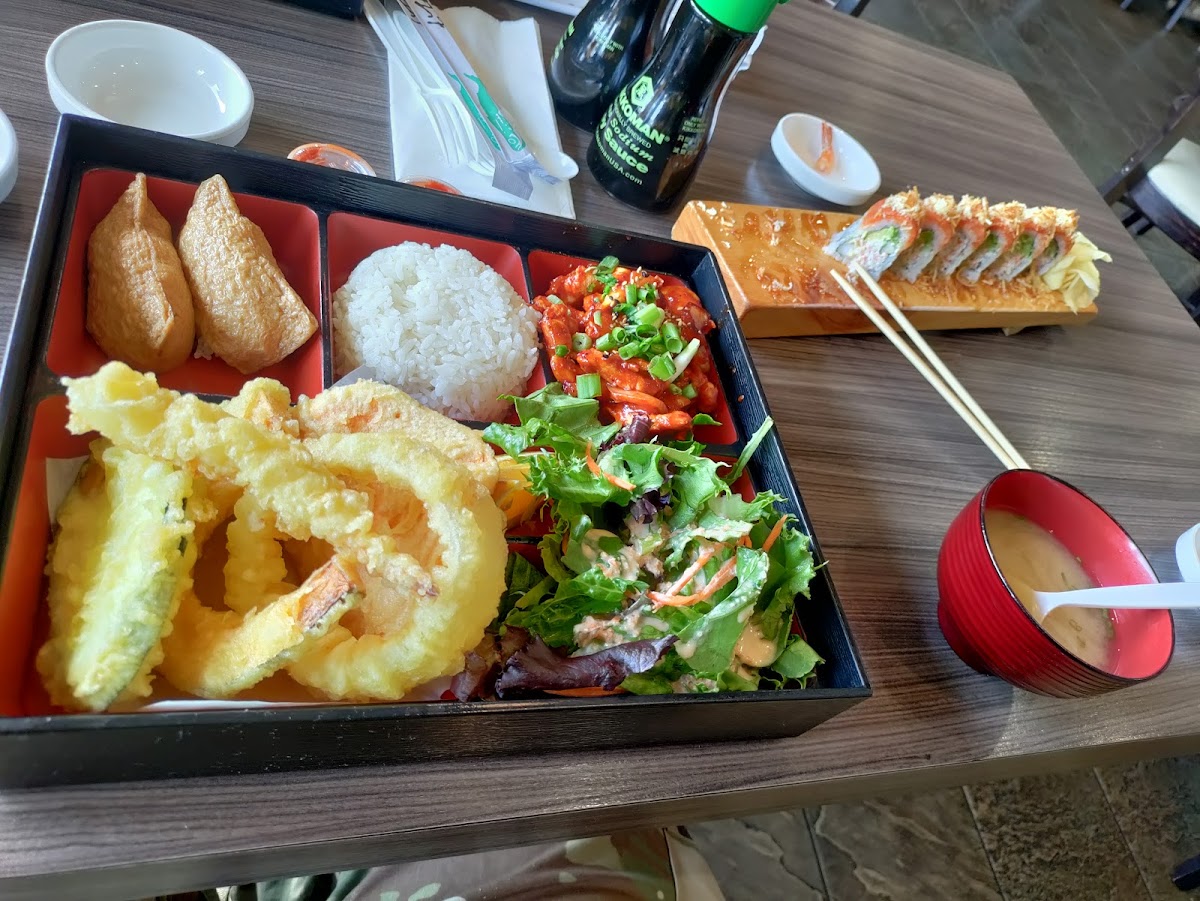 Banner Bamboo Grill & Sushi 02